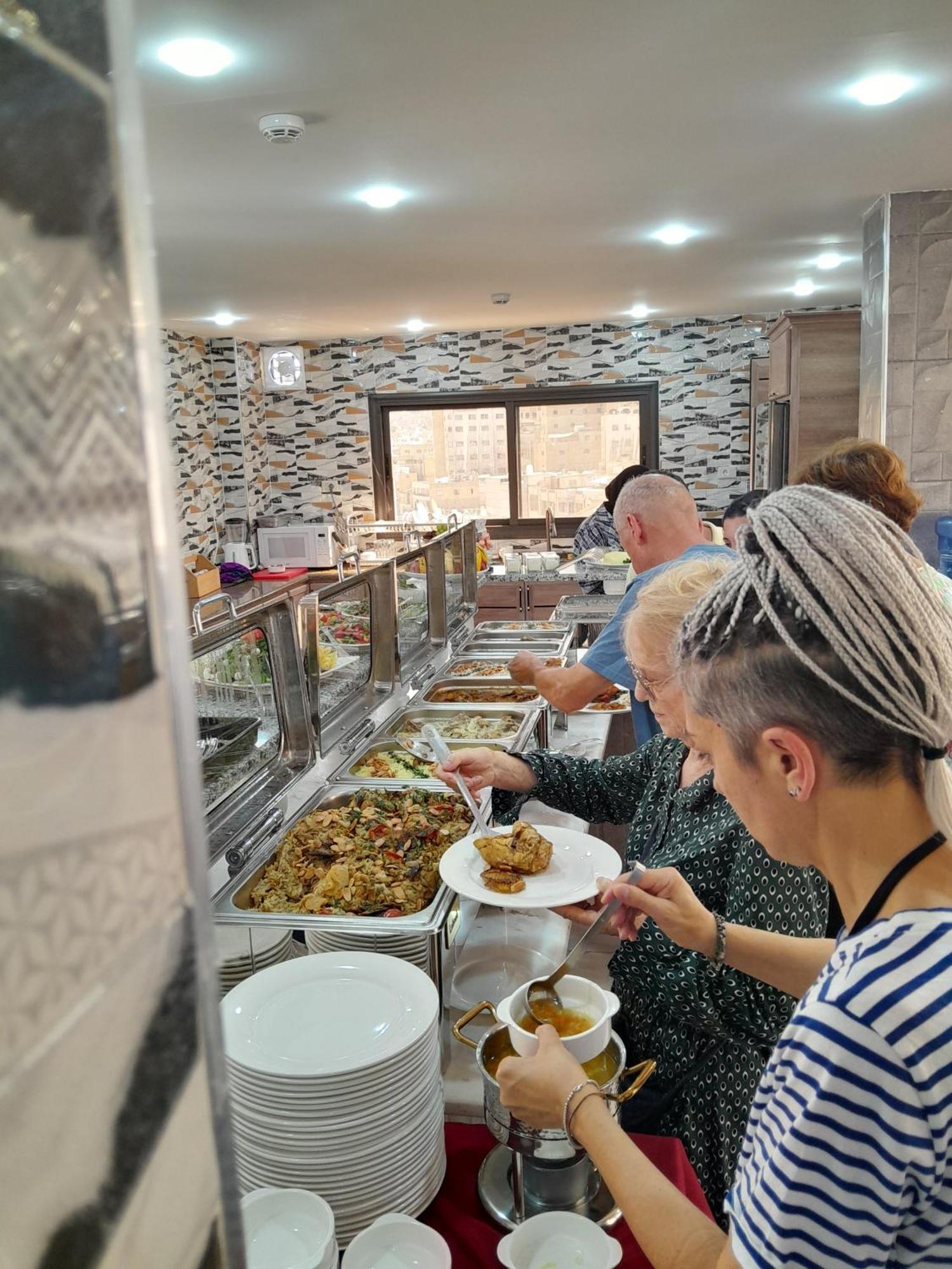 Beirut Hotel 2 New Амман Экстерьер фото